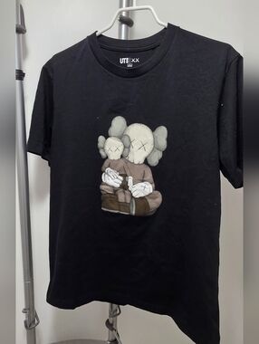 Uniqlo X Kaws Collab